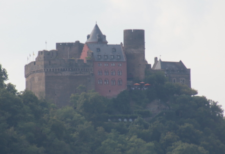 rhein-valley-castle