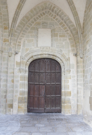 gates of Notre-Dame